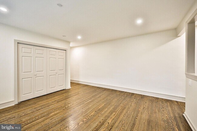 Foto del edificio - 316 Huntingdon Pike