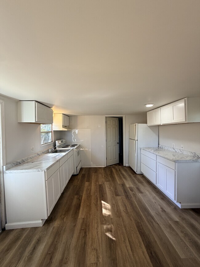 Foto del edificio - 4069 Vern St