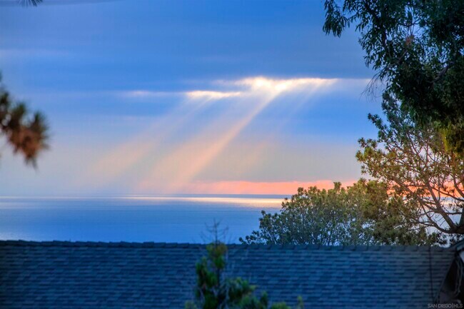 Foto del edificio - 561 Van Dyke Ave