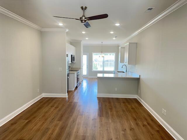 Foto del edificio - 403 NE Bellingham Dr