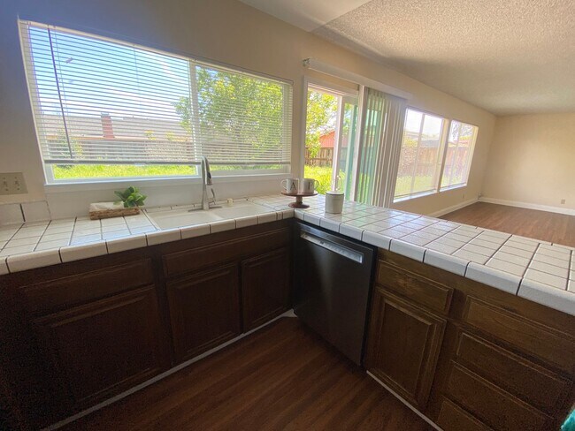 Foto del edificio - Advent - Gorgeous Four Bedroom House & Spa...