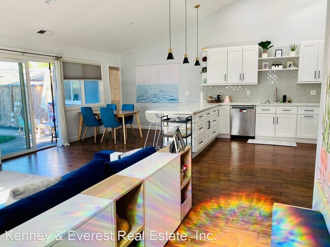Foto del edificio - 3 br, 2 bath House - 2915 David Avenue