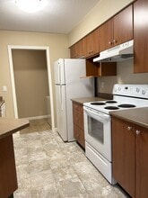 Building Photo - 7536-7536 Topaz Dr