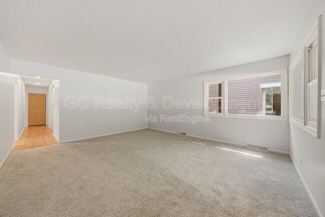 Foto del edificio - 1388 Gardina Vista
