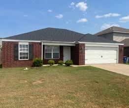 Building Photo - 6601 Huntington Ct