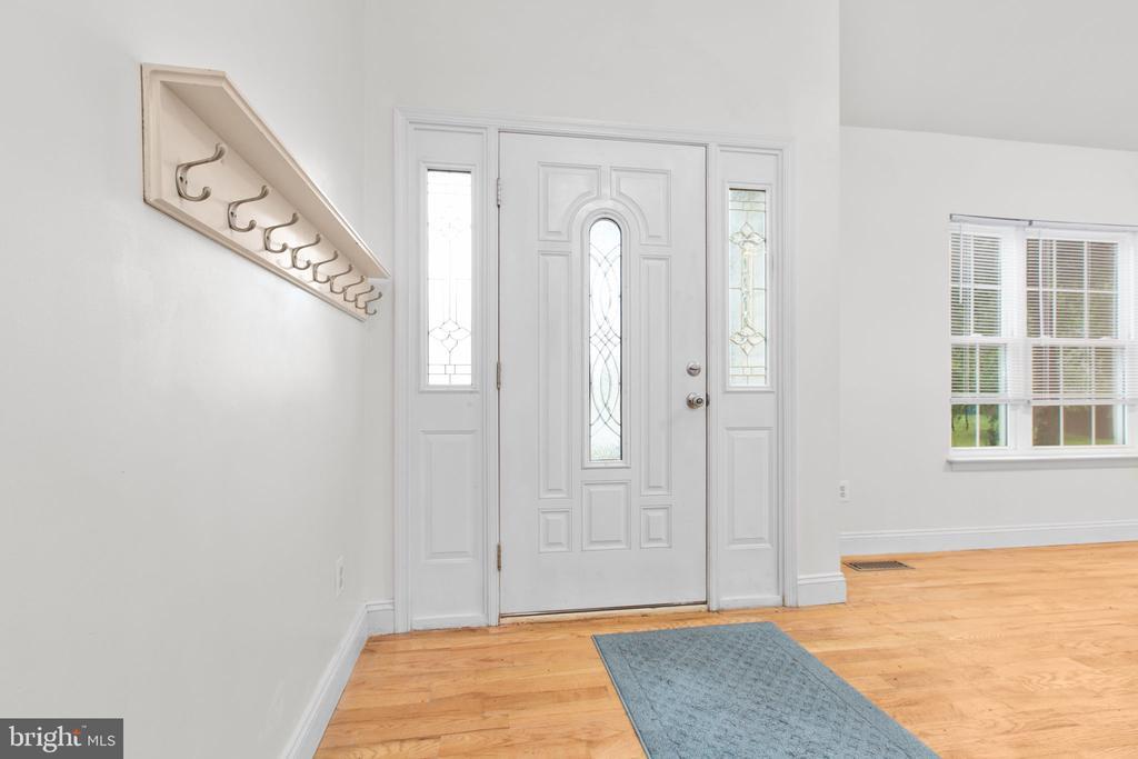 Foto principal - 53 Bloomington Ln