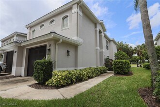 Building Photo - 1937 Crestview Way