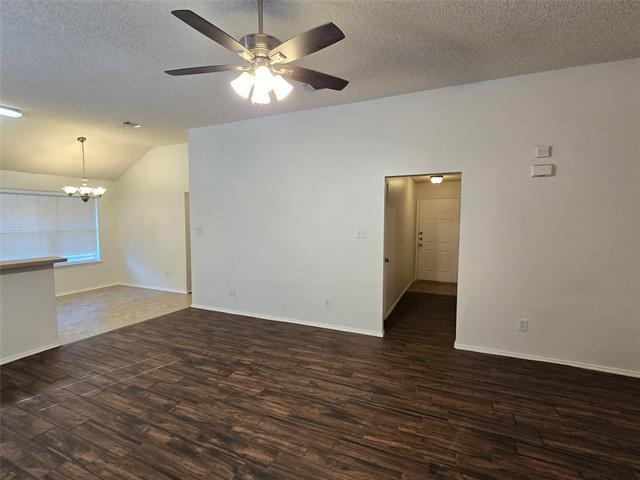 Foto del edificio - 616 Sawyer Dr