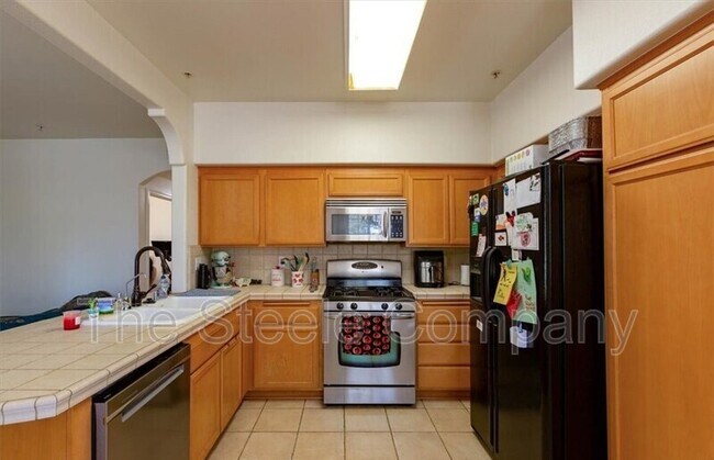 Foto del edificio - 610 Sunrise Dr