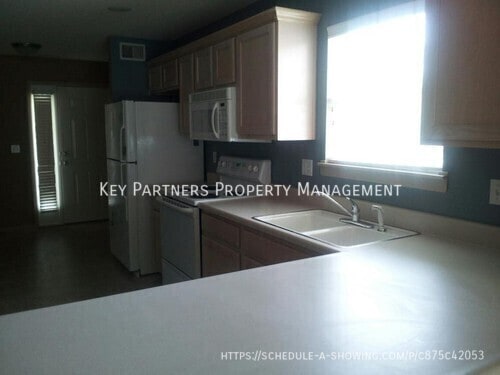 Building Photo - 8621 NE 98th Ct