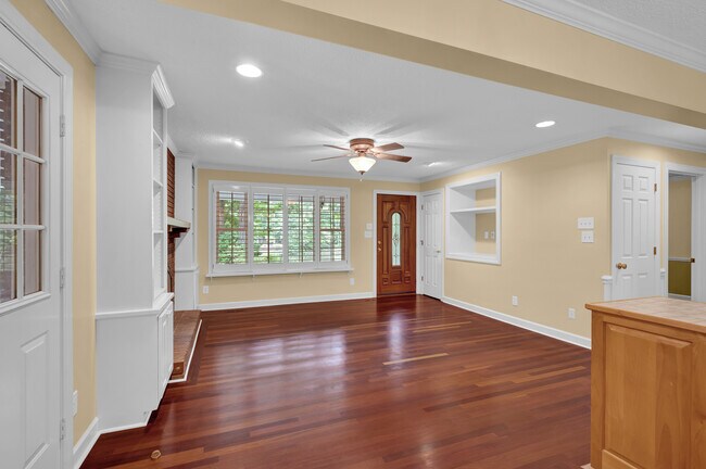 Building Photo - 6145 Grand Hill Ln