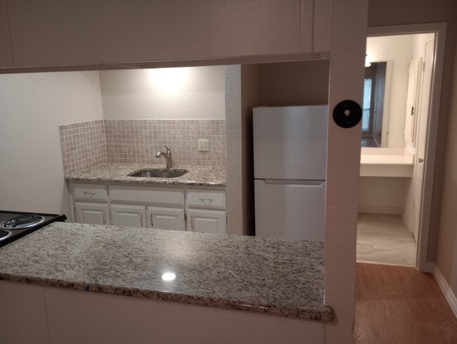 Photo - 7152 Fair Oaks Ave Apartment