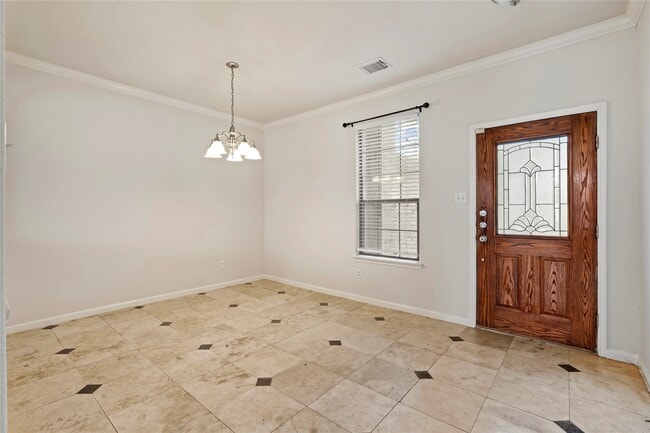 Foto del edificio - 5210 Hillbrook Ct