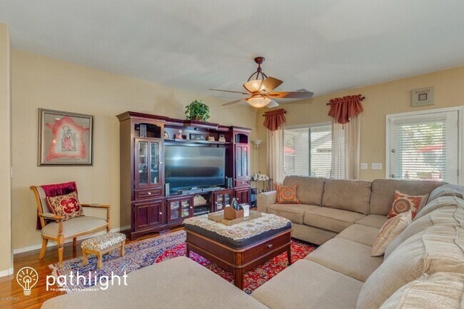 Foto del edificio - 16774 Hammond Street, Goodyear, AZ, 85338
