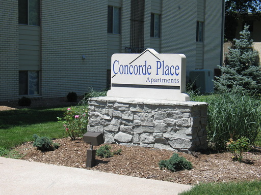 Building Photo - Concorde Place