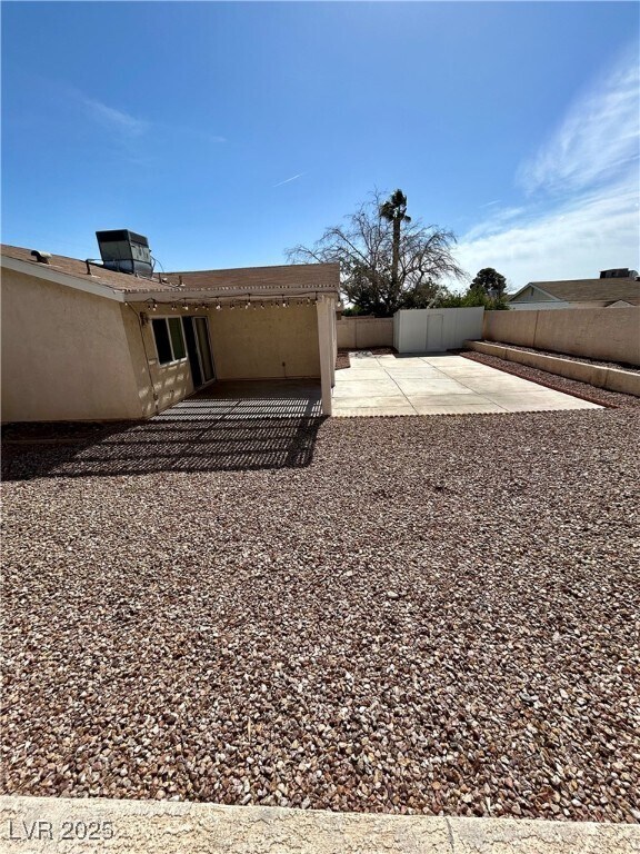 Foto del edificio - 7319 Clearwater Cir