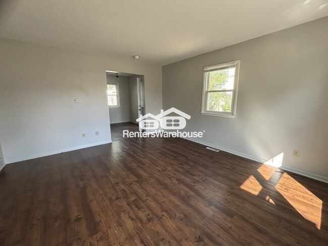 Foto del edificio - 4807 NW Aurora Ave.