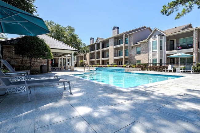 Building Photo - Town Center Crossing