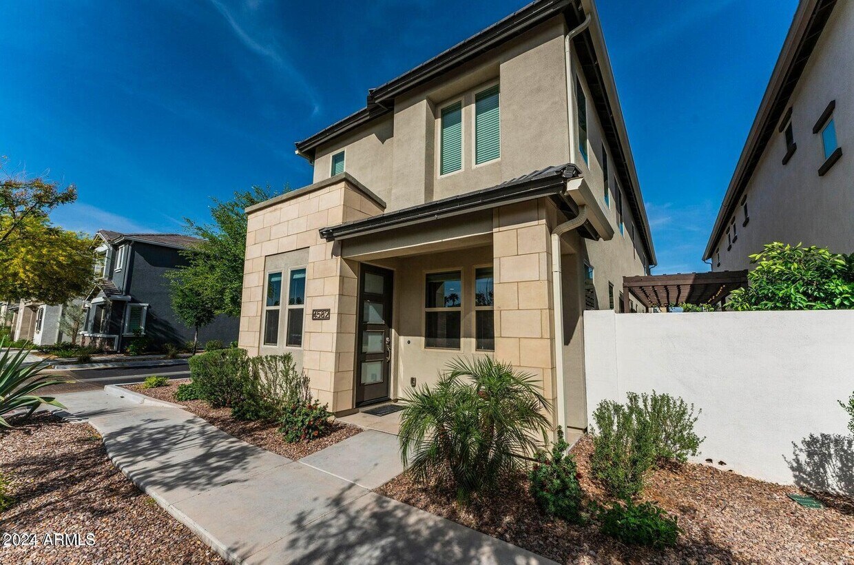 Primary Photo - 4582 S Montana Dr