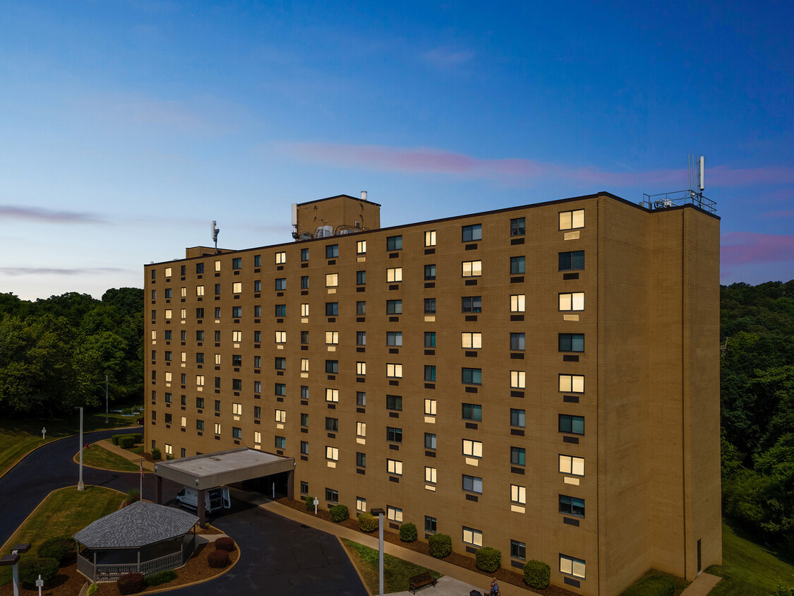 Primary Photo - Silvertree Seniors Chattanooga Apartments