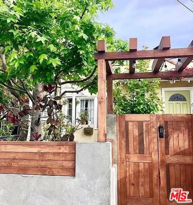 Building Photo - 11325 Mississippi Ave