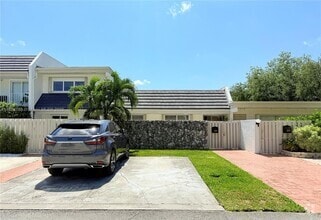 Building Photo - 8208 SW 81st Pl