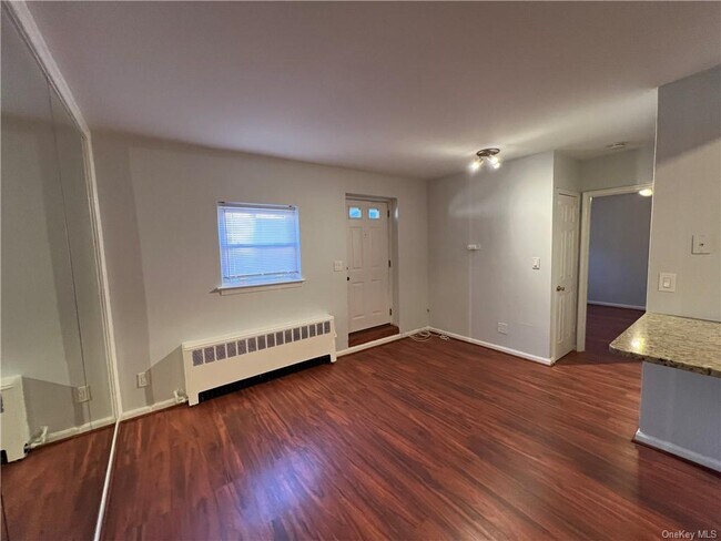 Building Photo - 1415 Nepperhan Ave