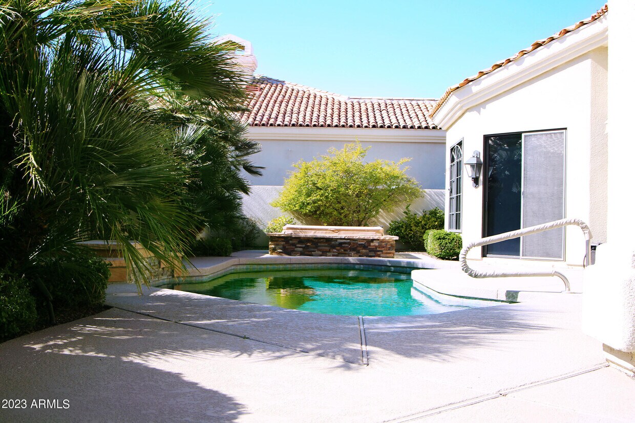 Primary Photo - 7417 E Cochise Rd