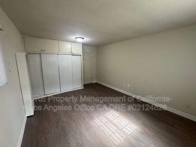 Foto del edificio - 14601 Osage Ave