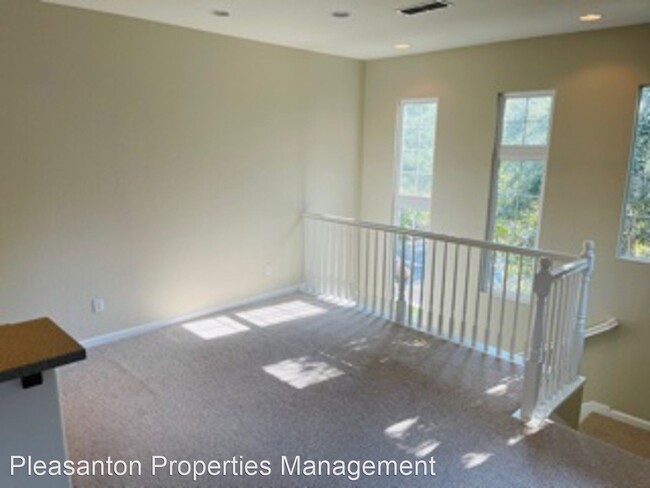 Foto del edificio - 2 br, 2 bath House - 288 W Adoncia Dr.