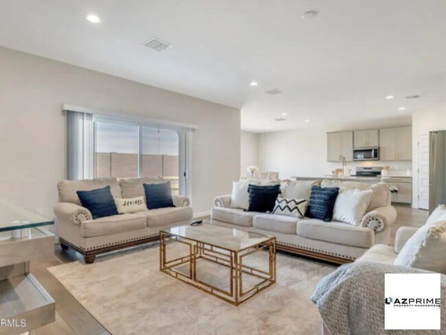 Building Photo - 19006 W Madison St