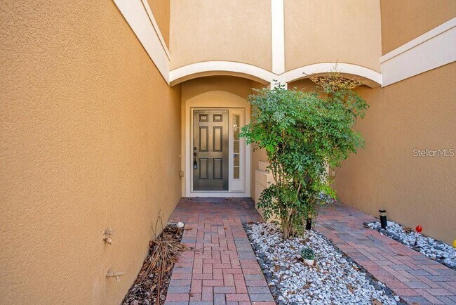 Building Photo - 3393 Shallot Dr