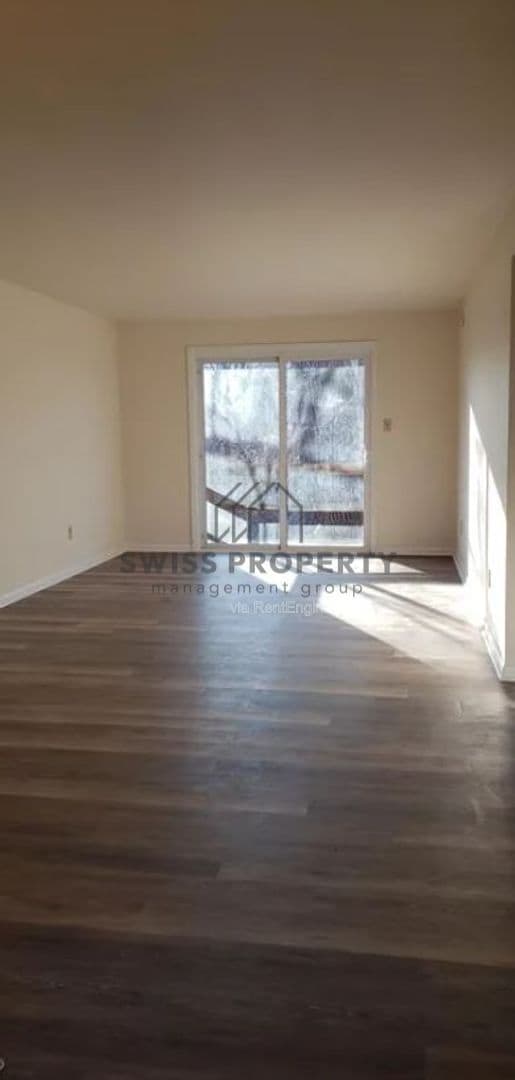 Building Photo - 3088 Dorris Ave