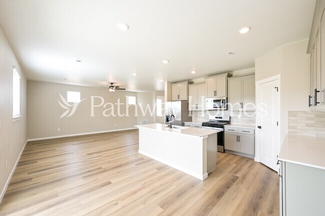 Foto del edificio - 17941 E 94th Ave