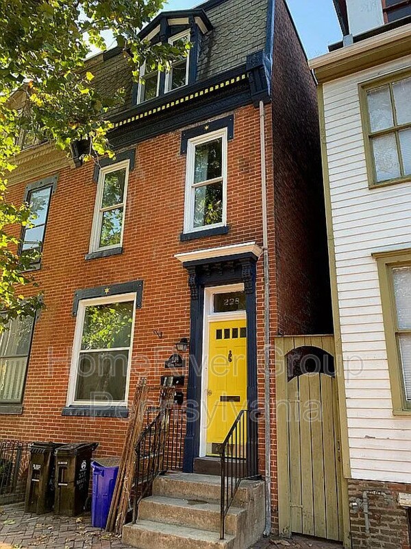 Building Photo - 228 North St