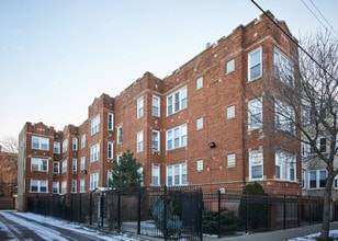 Building Photo - 3221 W Division St