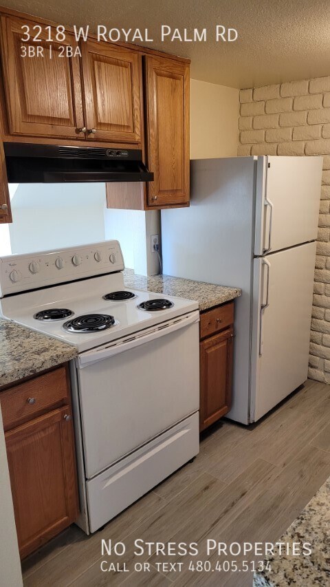 Foto del edificio - Remodeled 3 Bedroom Town Home at 35th Ave ...