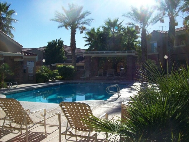Building Photo - First floor two bedroom in gated Silverado Ranch community