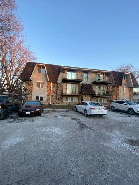 Primary Photo - 4306 Lindenwood Dr