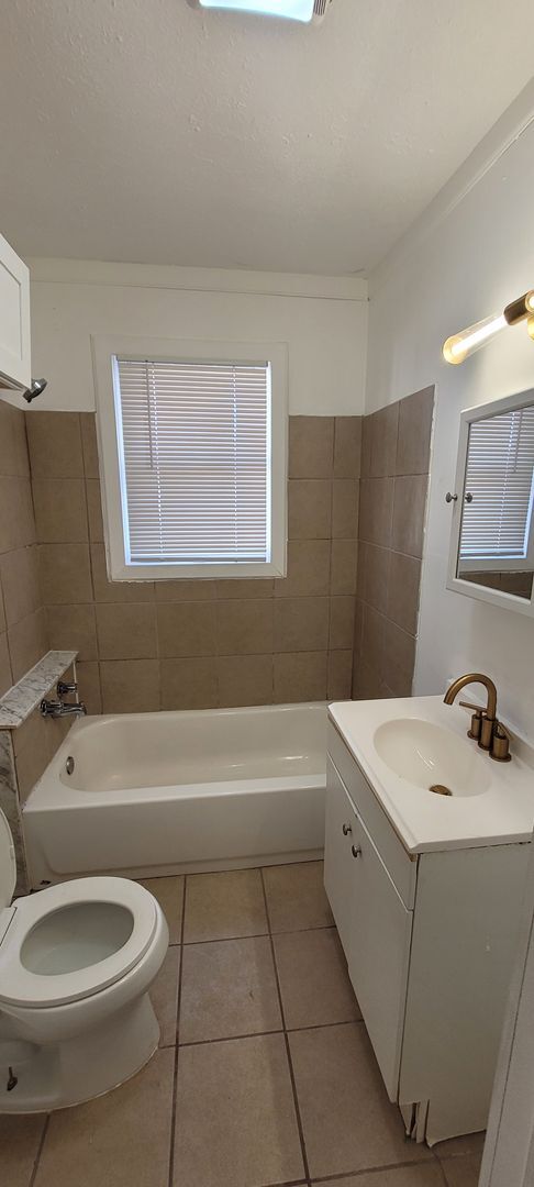 Foto del edificio - DUPLEX-1 bedoom 1 bathroom