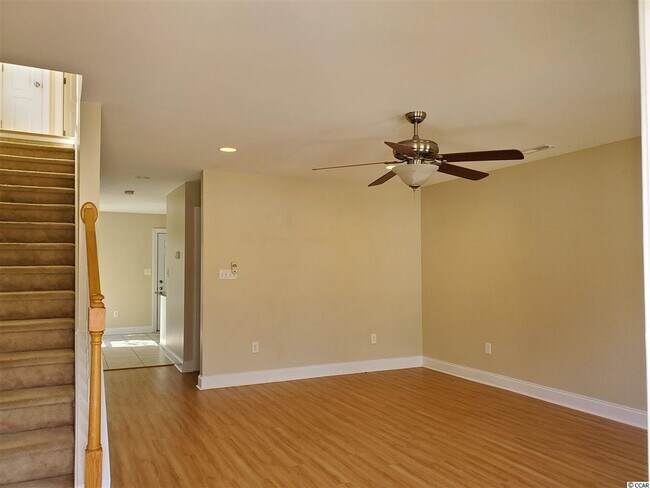 Building Photo - 1919 Dick Pond Rd