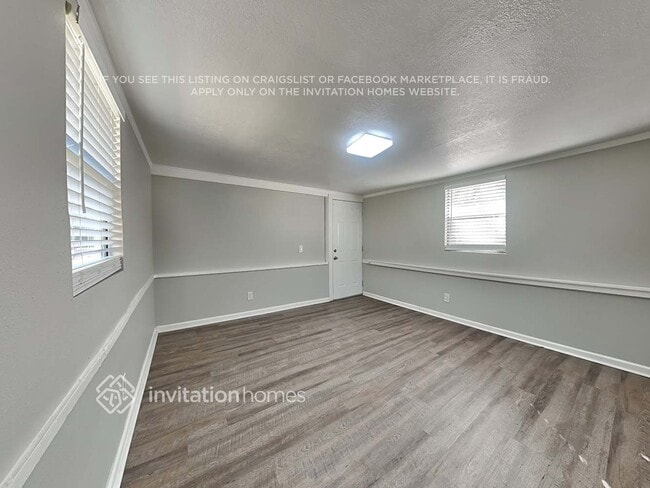 Building Photo - 2334 Auburn St S