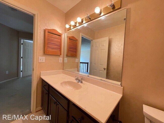 Foto del edificio - 4 br, 2.5 bath House - 313 OAK RIDGE DRIVE