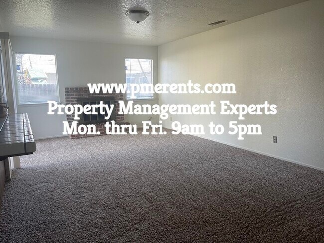 Building Photo - 3992 Chatsworth Cir