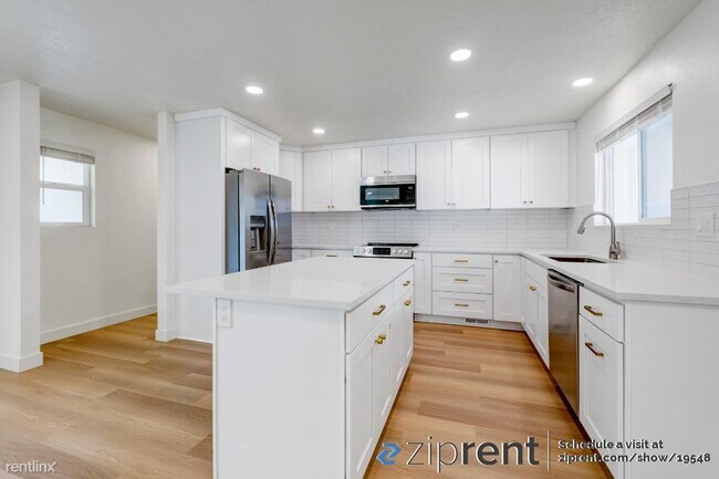 Foto del edificio - 4 br, 3 bath House - 5240 SW 182nd Ave, Al...