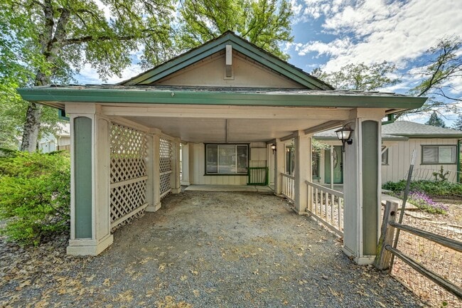 Foto del edificio - Country living in Beautiful Meadow Vista