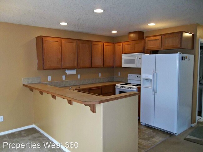 Foto del edificio - 3 br, 2.5 bath House - 1825 NE 90th Circle