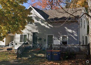 Building Photo - 1009 Quarry Ave NW