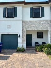 Building Photo - 10273 SW 231st Ln
