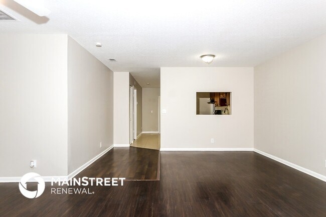 Foto del edificio - 7109 Glenwood Dr